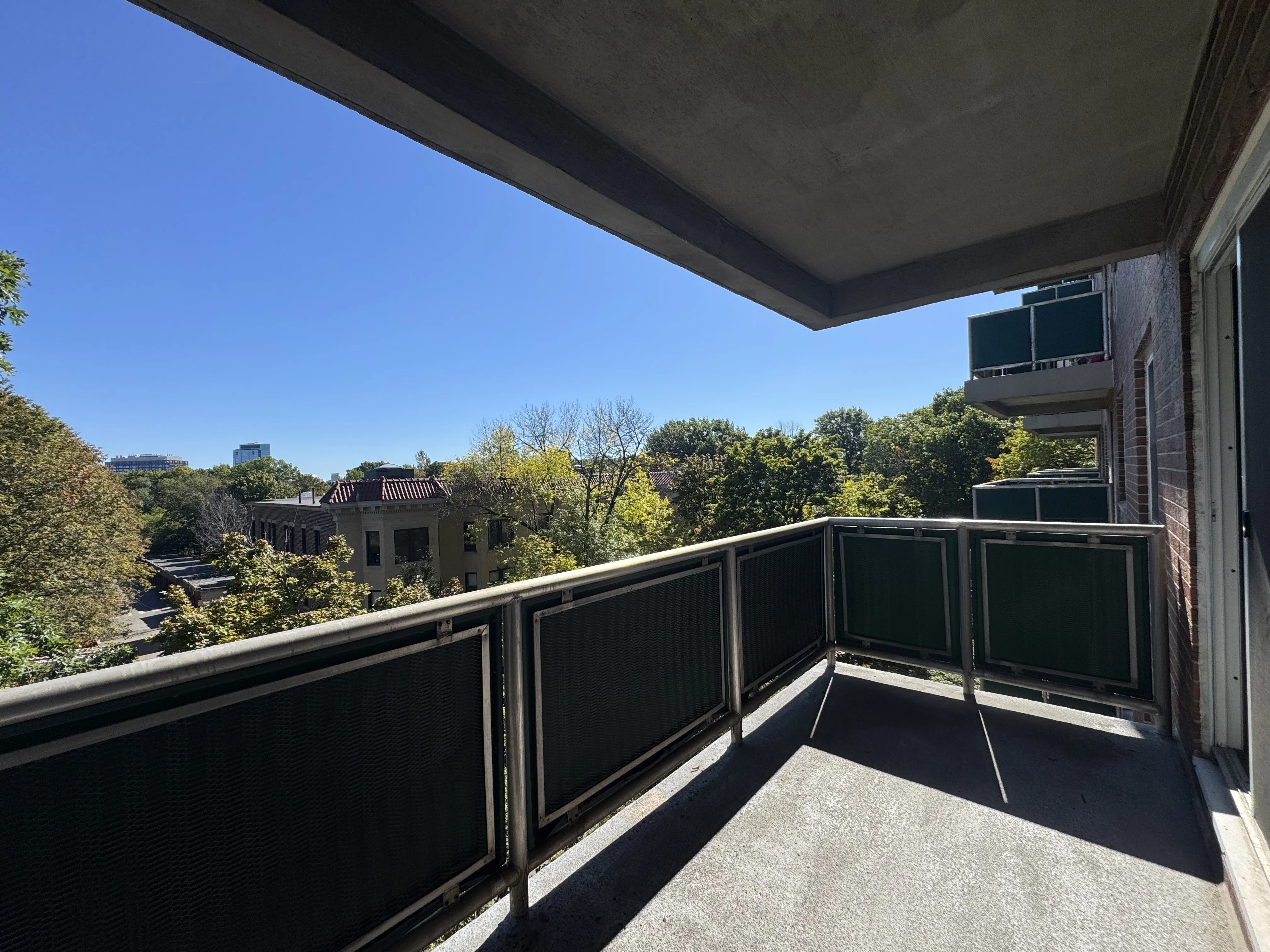 2 bed, 1.5 bath apartment for rent at 185 Freeman St Unit 416, North Brookline — photo 4 of 18