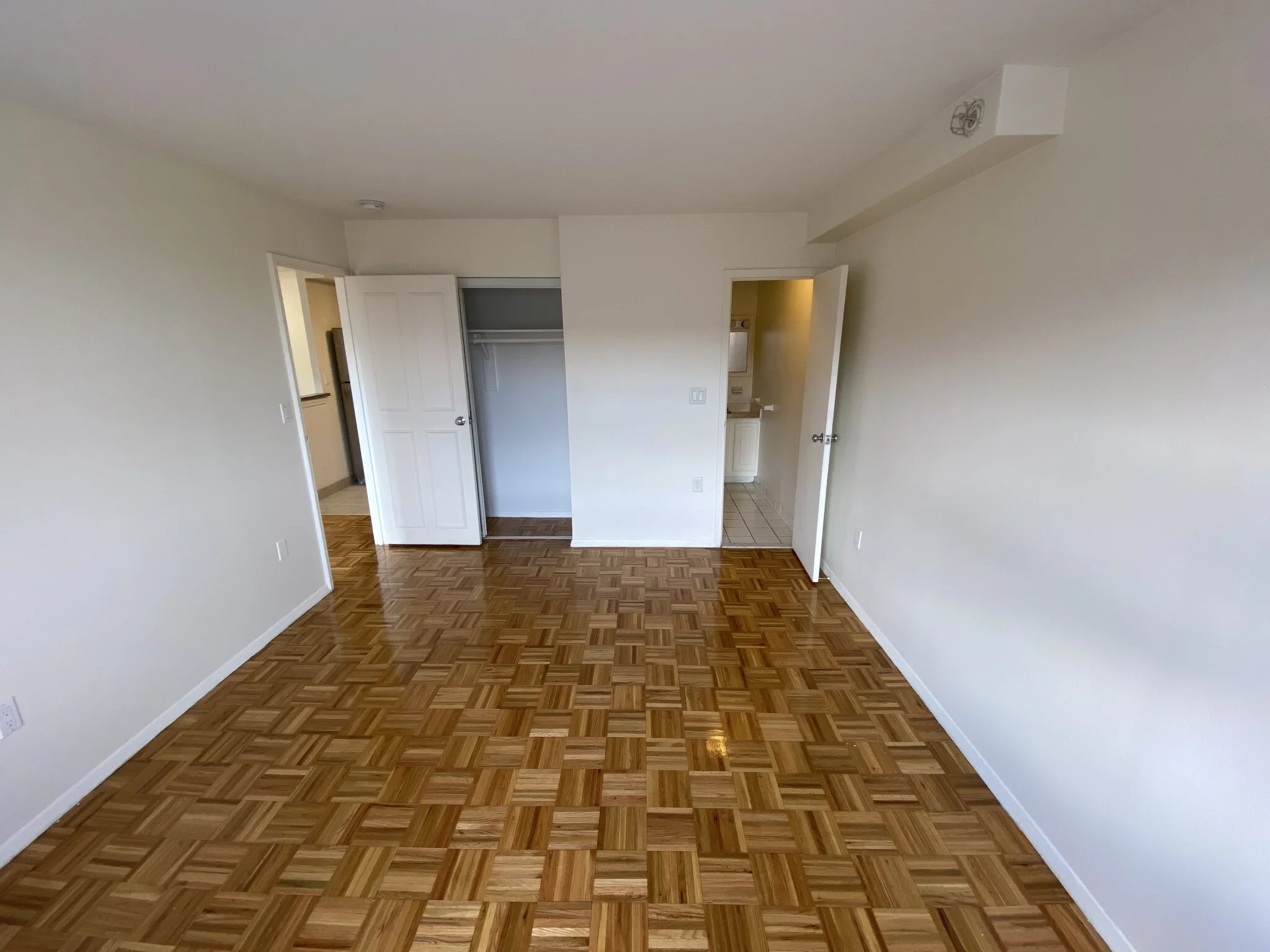 2 bed, 1.5 bath apartment for rent at 185 Freeman St Unit 732, Coolidge Corner — photo 2 of 7