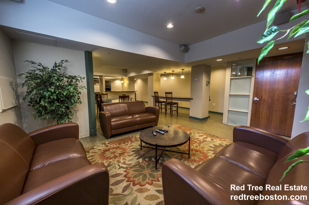 2 bed, 1.5 bath apartment for rent at 185 Freeman St Unit 947, North Brookline — photo 18 of 26