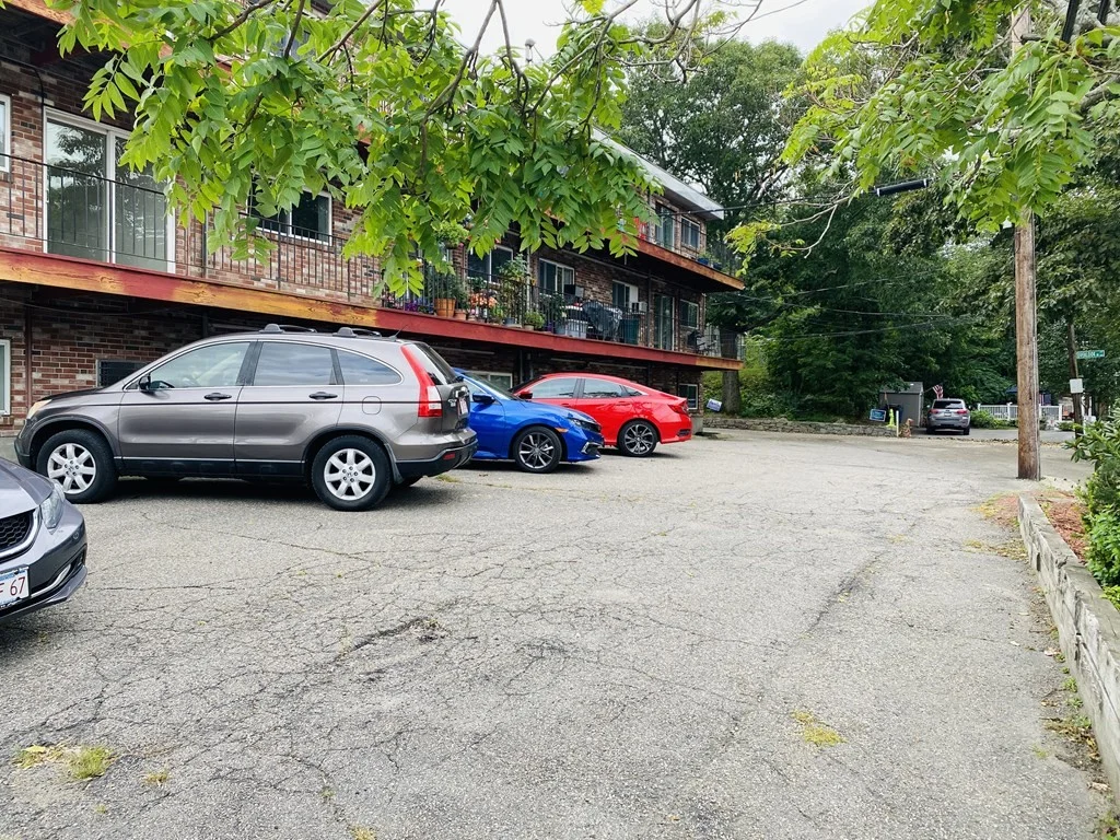 1 bed, 1 bath apartment for rent at 185 Grove St Unit 11, West Roxbury — photo 9 of 11
