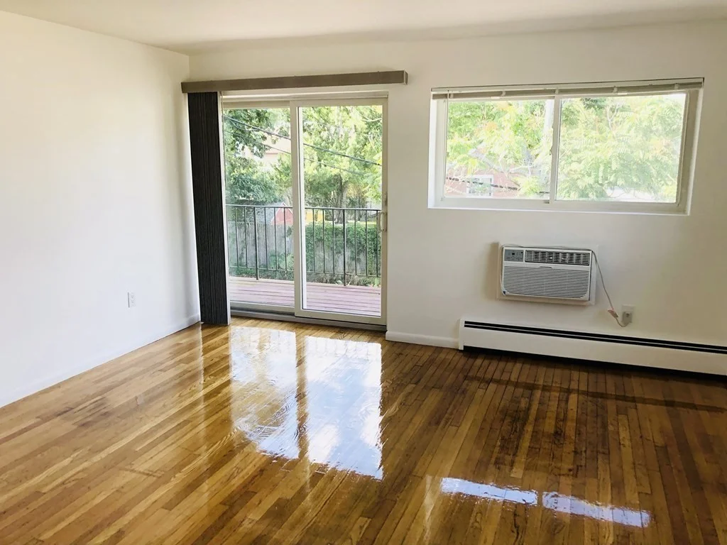 1 bed, 1 bath apartment for rent at 185 Grove St Unit 11, West Roxbury — photo 2 of 11