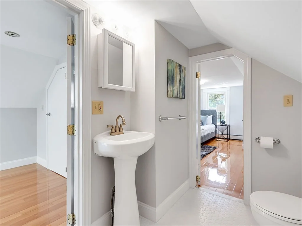 3 bed, 2 bath apartment for rent at 185 Harvard St Unit 2, Cambridge — photo 24 of 33