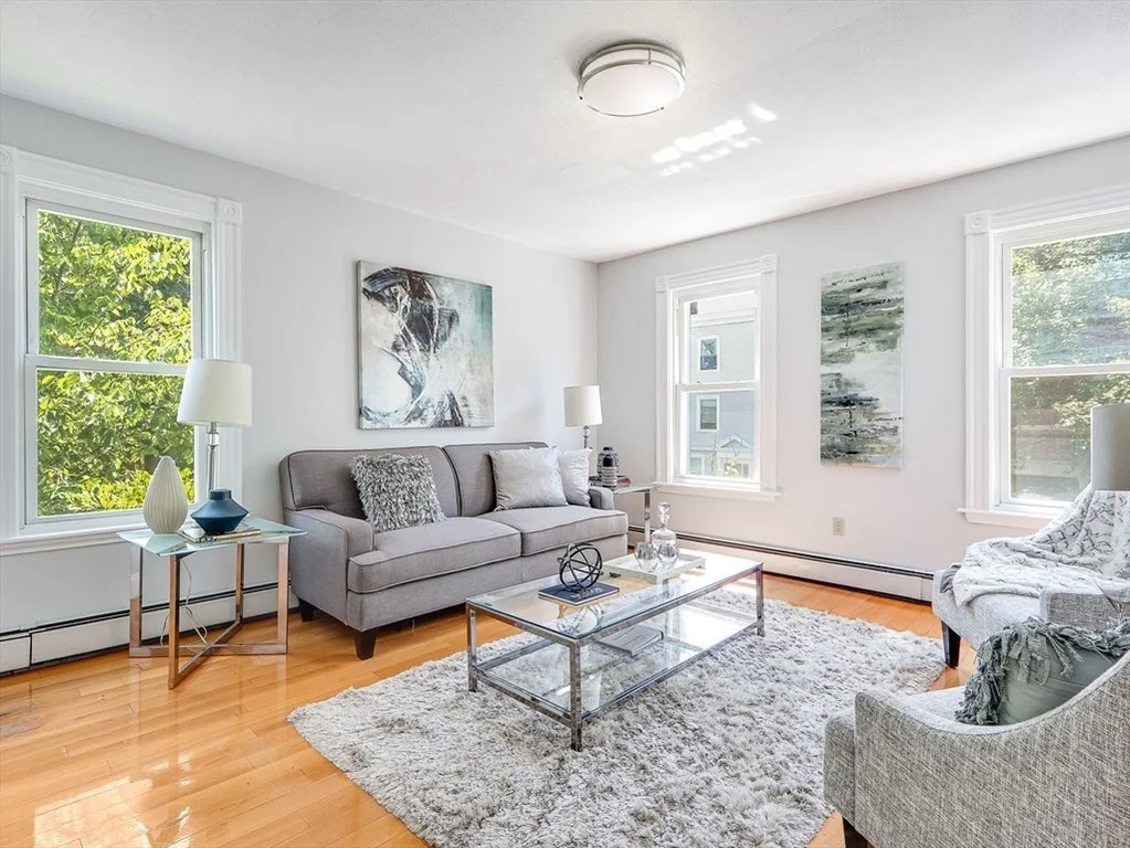 3 bed, 2 bath apartment for rent at 185 Harvard St Unit 2, Cambridge — photo 3 of 33