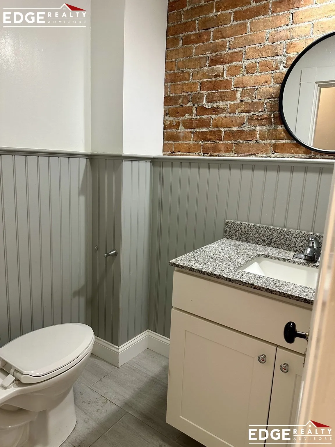 3 bed, 1 bath apartment for rent at 185 High St Unit 1, Jamaica Plain — photo 5 of 8