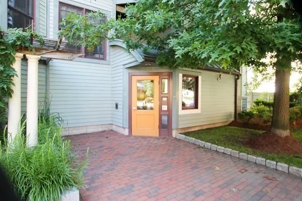 2 bed, 2 bath apartment for rent at 185 High Unit 304, Brookline — photo 13 of 18
