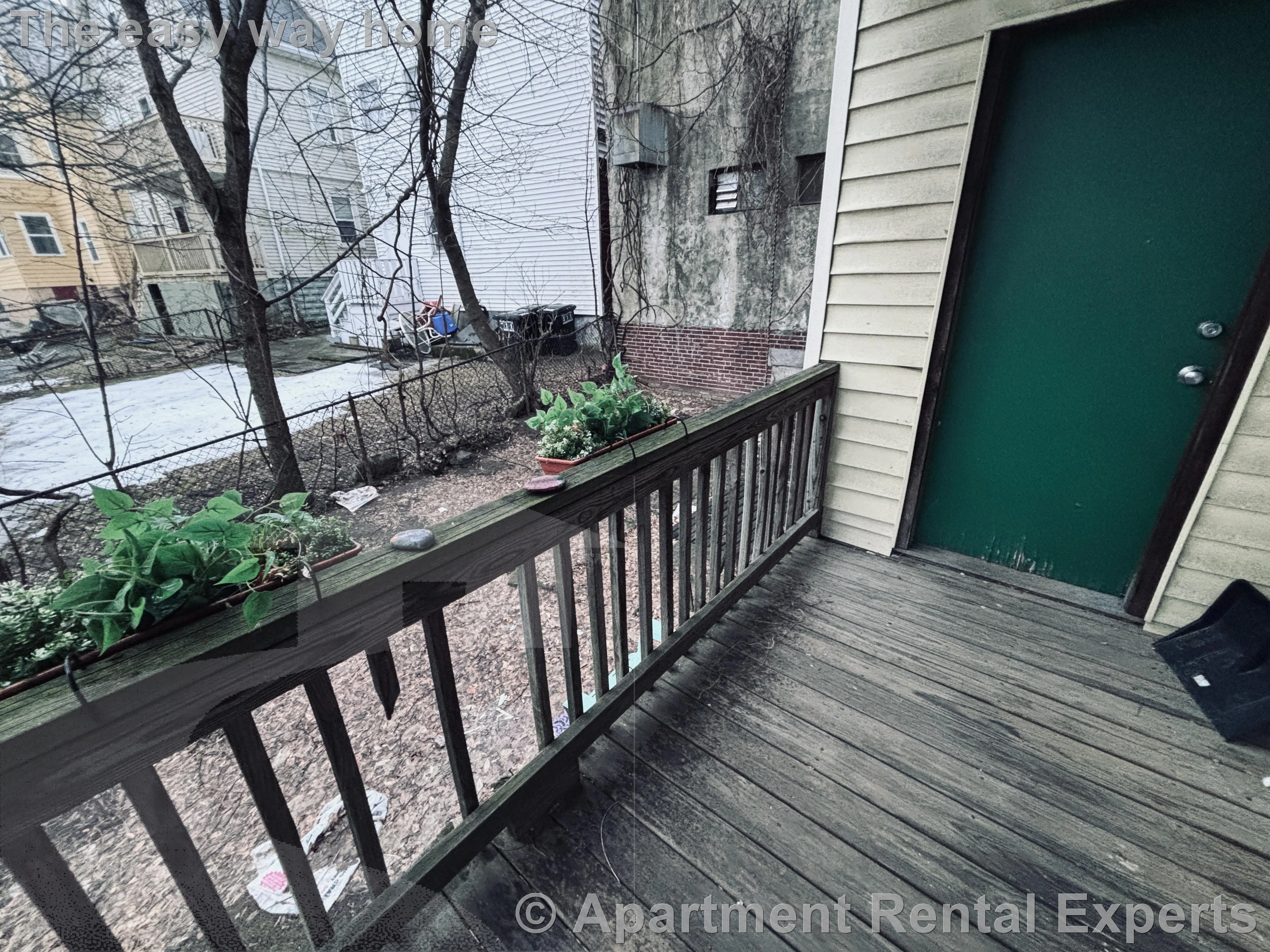 Studio bed, 1 bath apartment for rent at 185 Lowell St Unit 1R, Spring Hill — photo 7 of 7