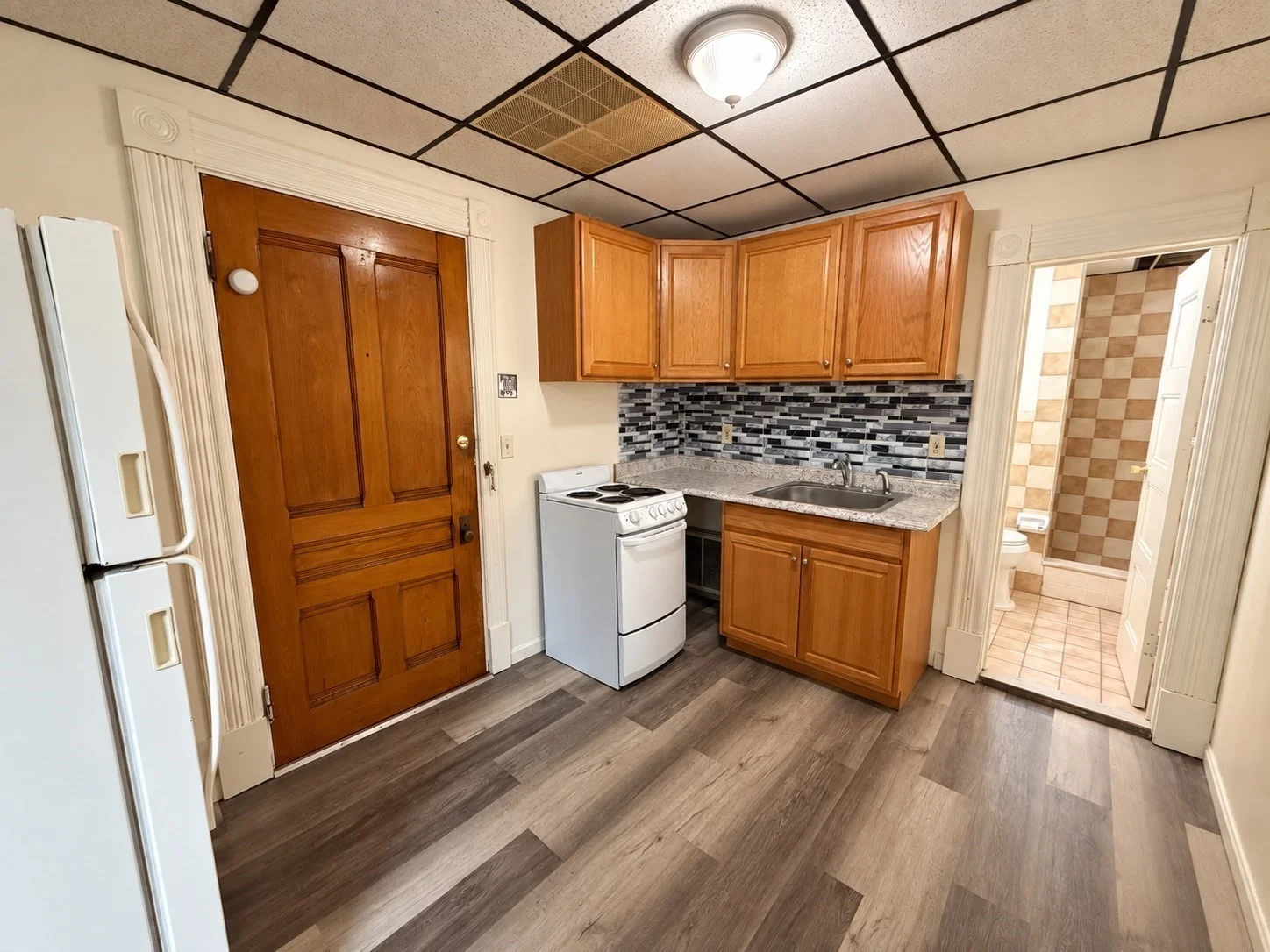 1 bed, 1 bath apartment for rent at 185 Main St Unit 5, Marlborough — photo 2 of 9