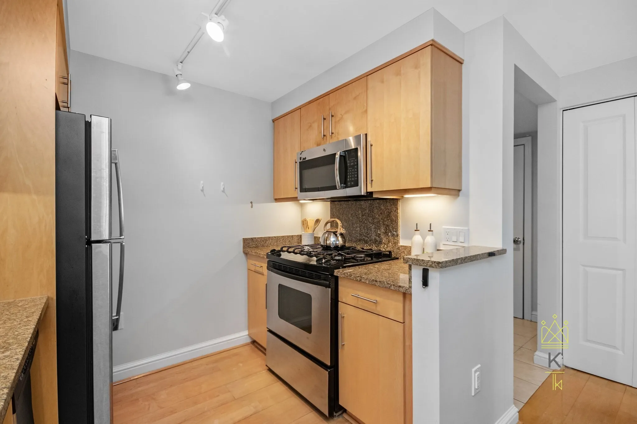 1 bed, 1 bath apartment for rent at 185 Massachusetts Ave Unit 802, Fenway — photo 7 of 27