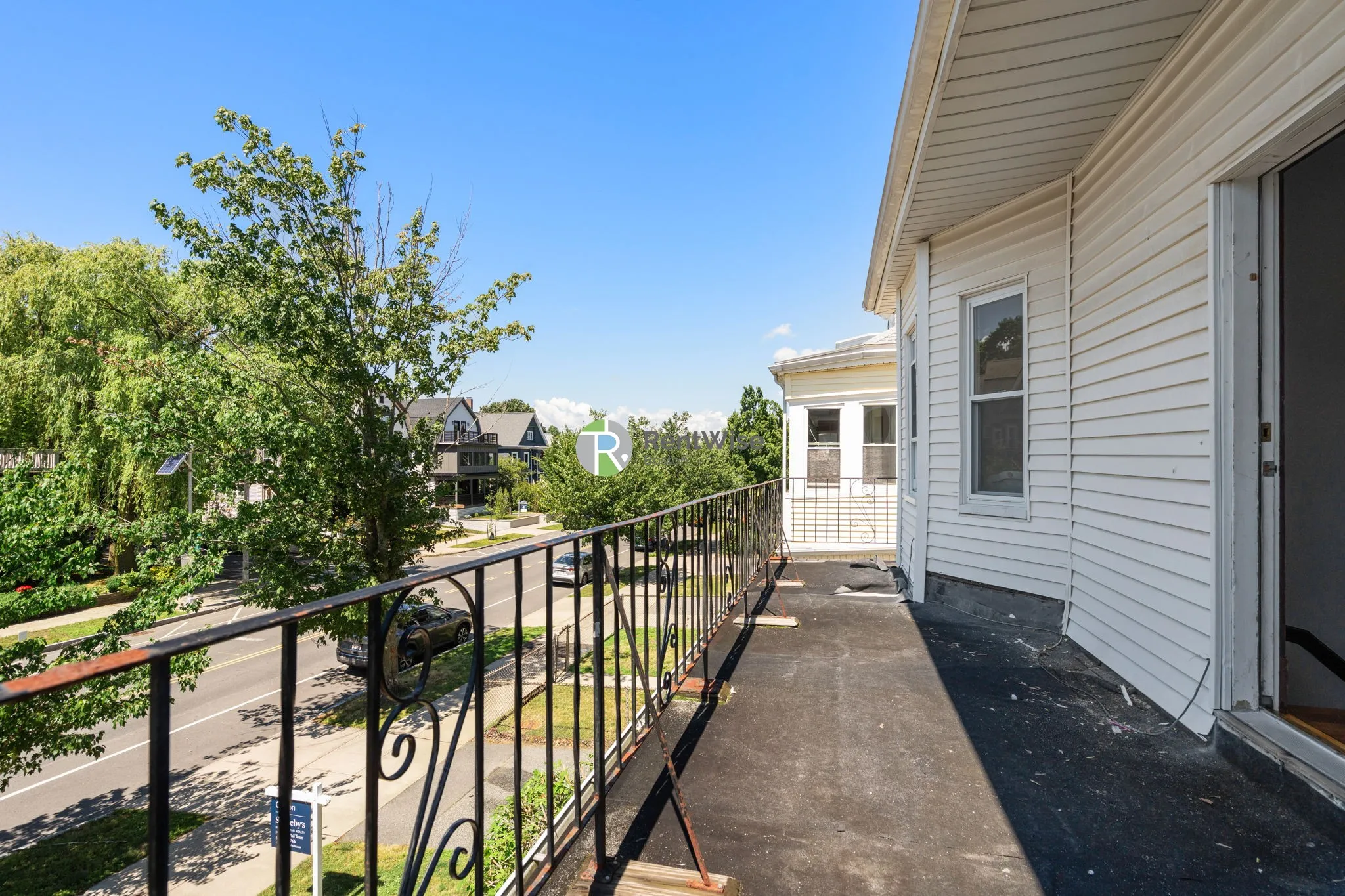 5 bed, 2 bath apartment for rent at 185 Powder House Boulevard Unit 2, West Somerville — photo 24 of 37
