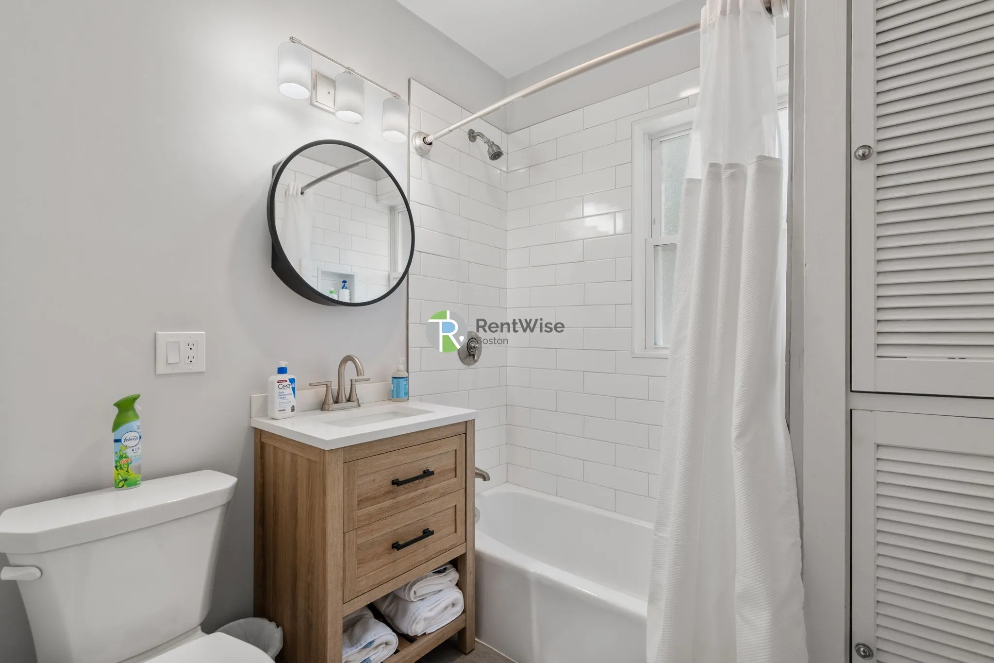 5 bed, 2 bath apartment for rent at 185 Powder House Boulevard Unit 2, West Somerville — photo 18 of 37