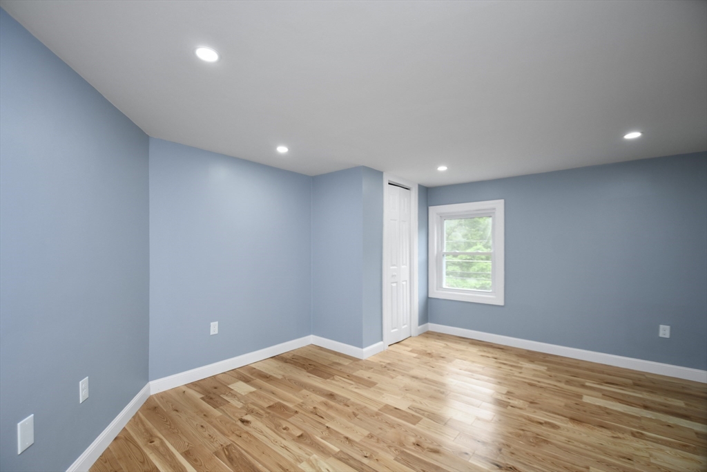 4 bed, 2 bath apartment for rent at 185 S Ashburnham Rd, Westminster — photo 15 of 26