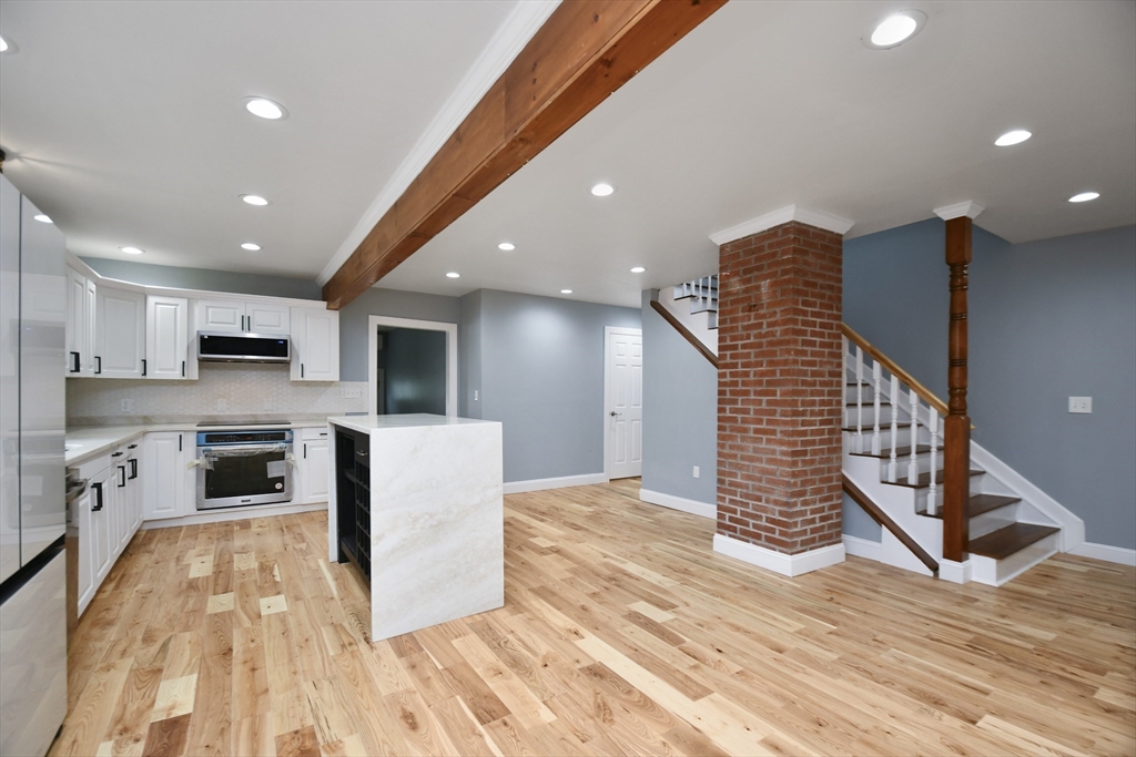 4 bed, 2 bath apartment for rent at 185 S Ashburnham Rd, Westminster — photo 2 of 26