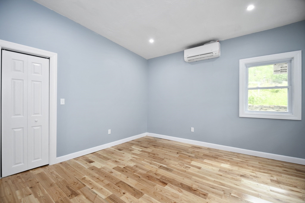4 bed, 2 bath apartment for rent at 185 S Ashburnham Rd, Westminster — photo 9 of 26