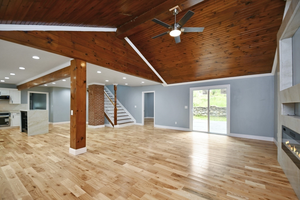 4 bed, 2 bath apartment for rent at 185 S Ashburnham Rd, Westminster — photo 6 of 26