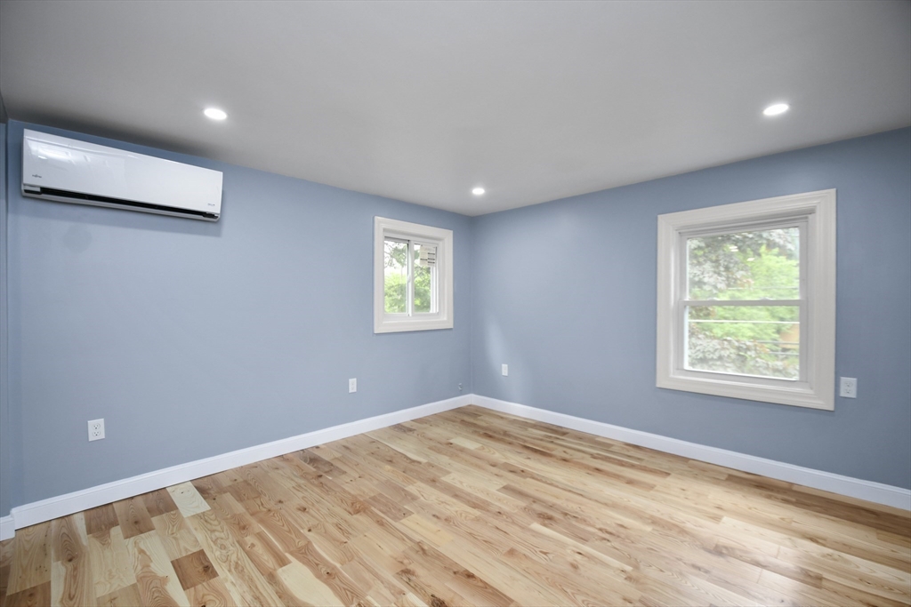 4 bed, 2 bath apartment for rent at 185 S Ashburnham Rd, Westminster — photo 17 of 26