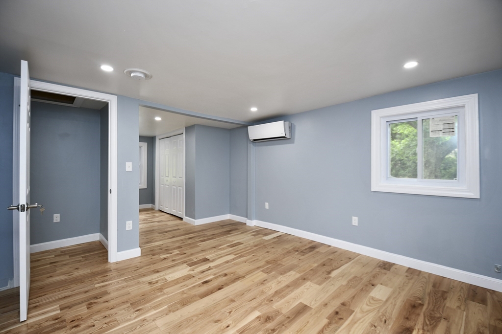 4 bed, 2 bath apartment for rent at 185 S Ashburnham Rd, Westminster — photo 18 of 26