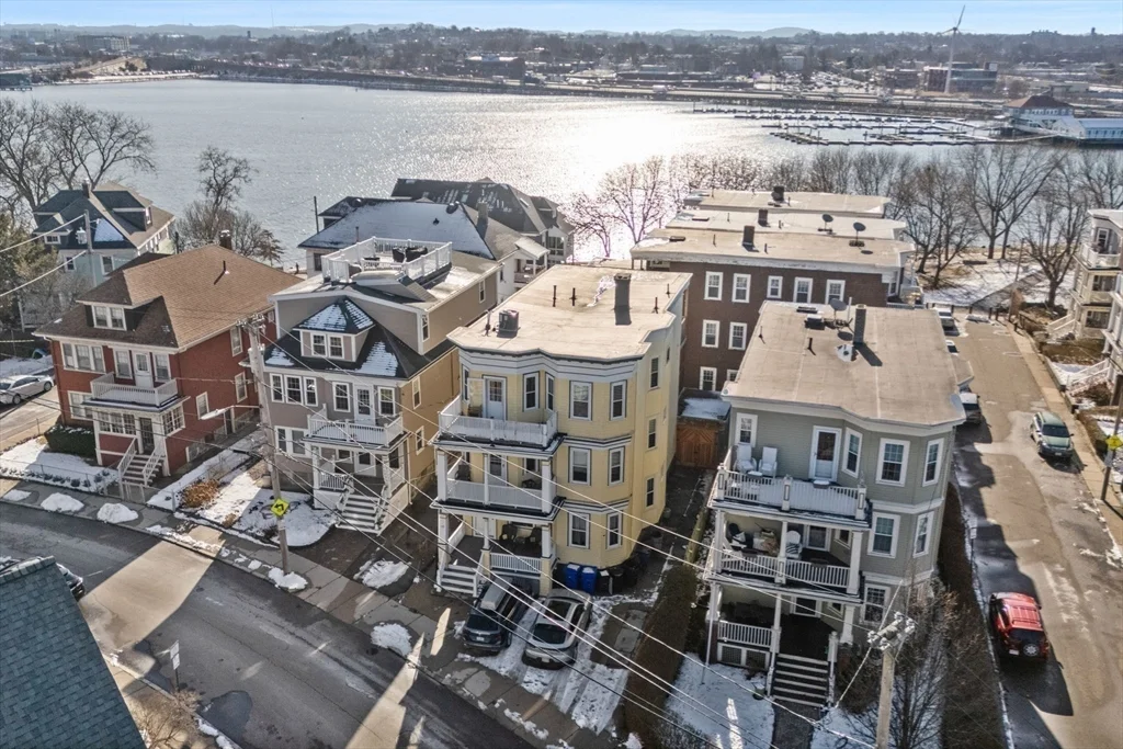 3 bed, 1 bath apartment for rent at 185 Savin Hill Ave Unit 3, Dorchester — photo 28 of 28
