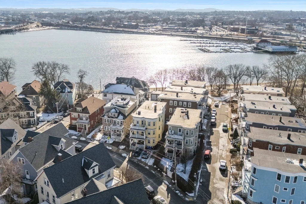 3 bed, 1 bath apartment for rent at 185 Savin Hill Ave Unit 3, Dorchester — photo 1 of 28