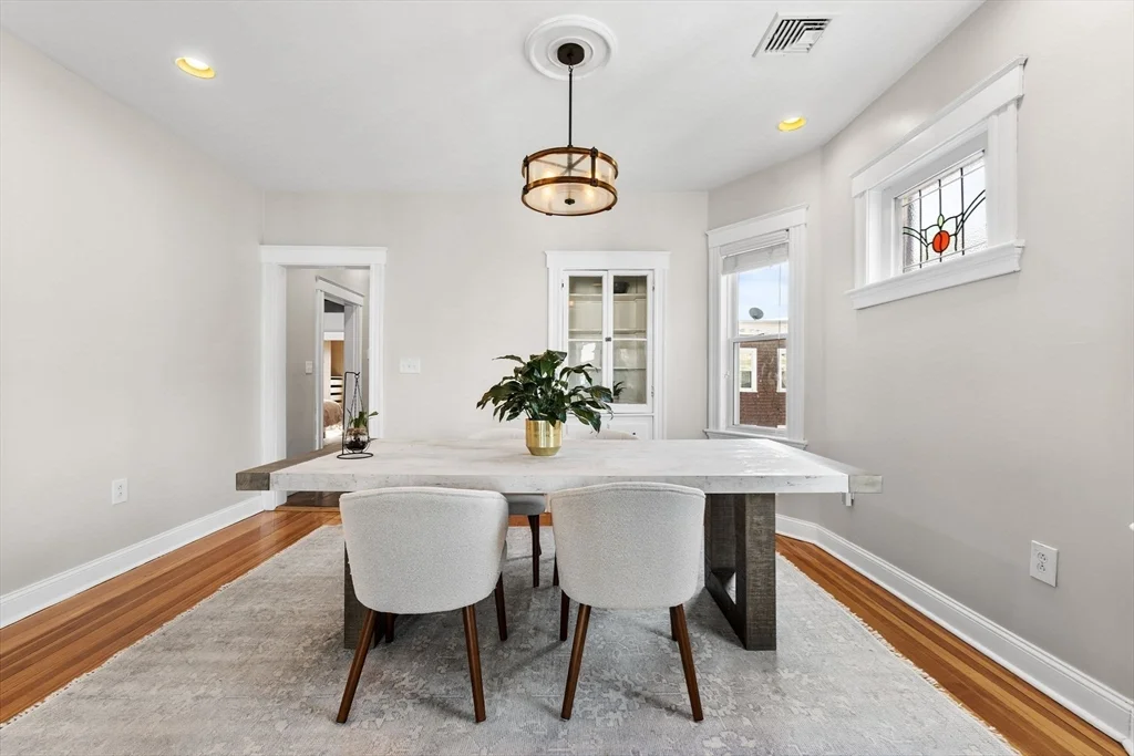 3 bed, 1 bath apartment for rent at 185 Savin Hill Ave Unit 3, Dorchester — photo 8 of 28