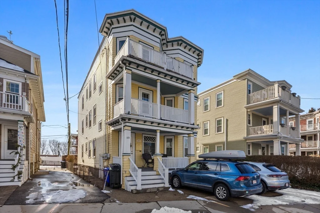3 bed, 1 bath apartment for rent at 185 Savin Hill Ave Unit 3, Dorchester — photo 26 of 28