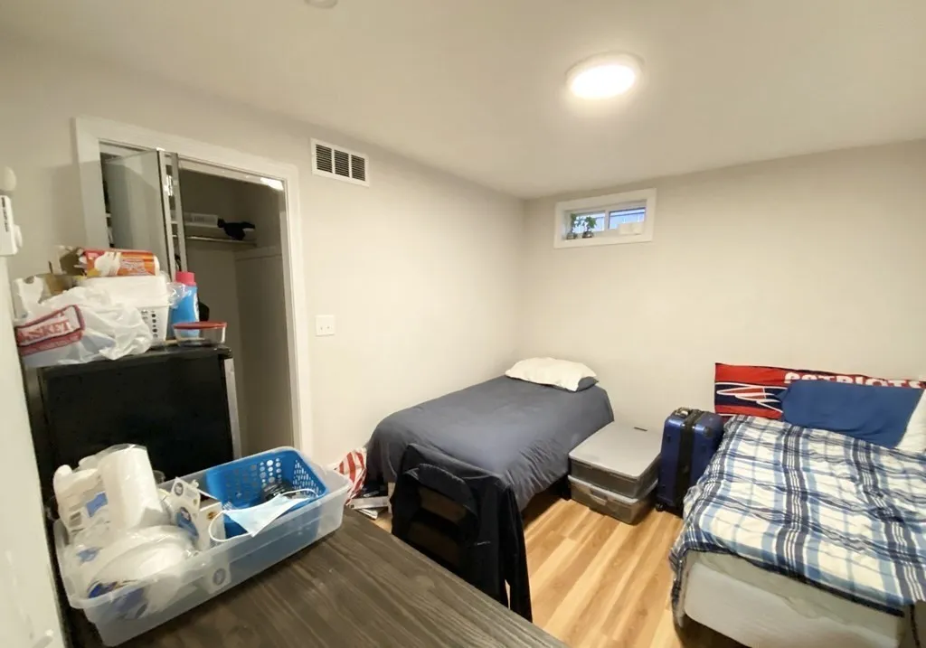 4 bed, 1 bath apartment for rent at 185 Sydney St Unit 1, Boston — photo 4 of 9