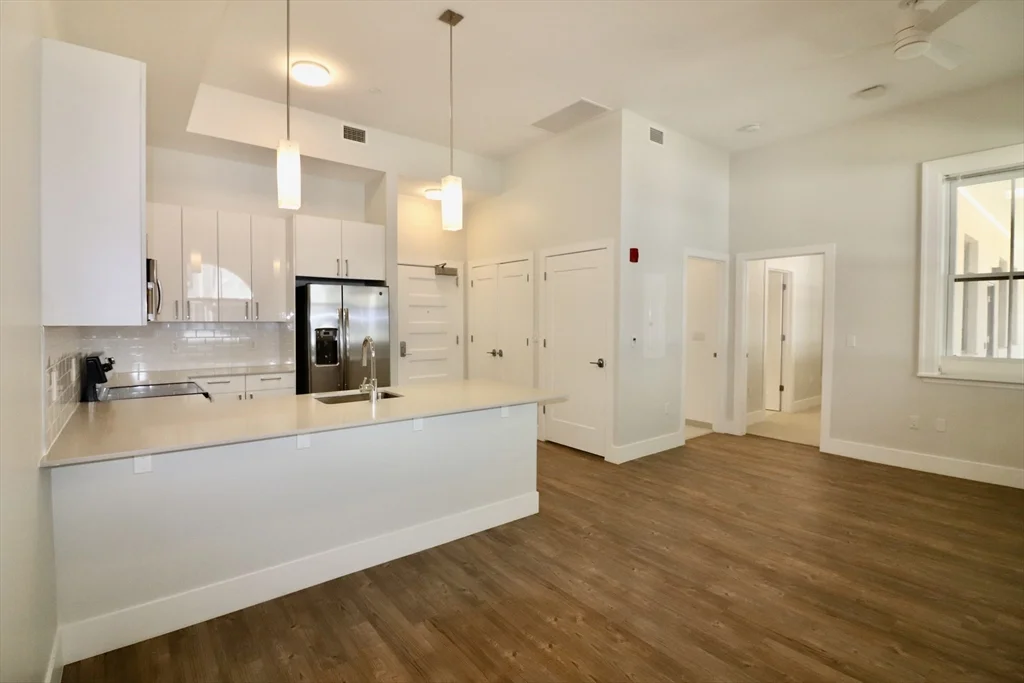 1 bed, 1 bath apartment for rent at 185 Washington St Unit 109, Brighton — photo 1 of 10
