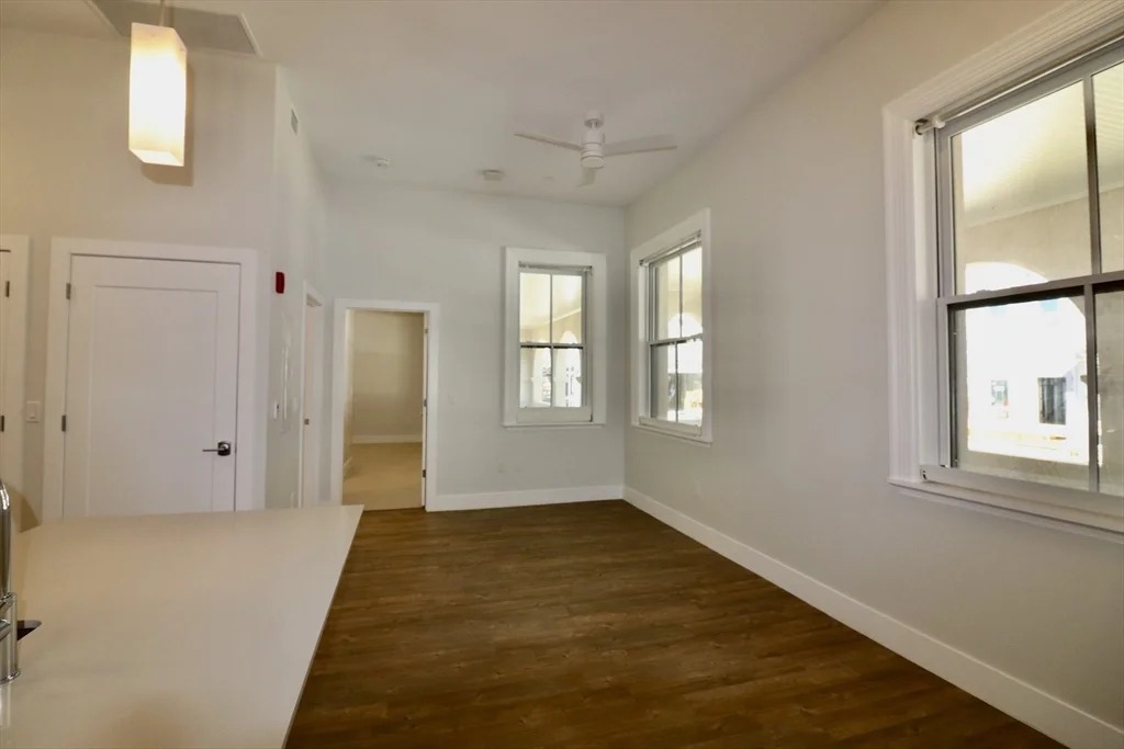 1 bed, 1 bath apartment for rent at 185 Washington St Unit 109, Brighton — photo 3 of 10