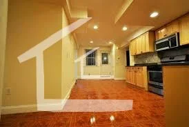 4 bed, 2 bath apartment for rent at 185 Winthrop Rd Unit 4, Aspinwall Hill — photo 11 of 20