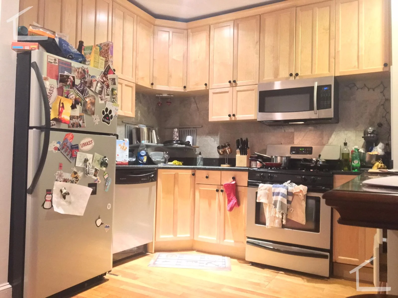 4 bed, 2 bath apartment for rent at 185 Winthrop Rd Unit 4, Aspinwall Hill — photo 2 of 20