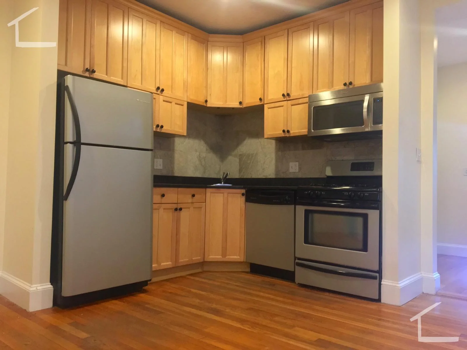 4 bed, 2 bath apartment for rent at 185 Winthrop Rd Unit 4, Aspinwall Hill — photo 20 of 20