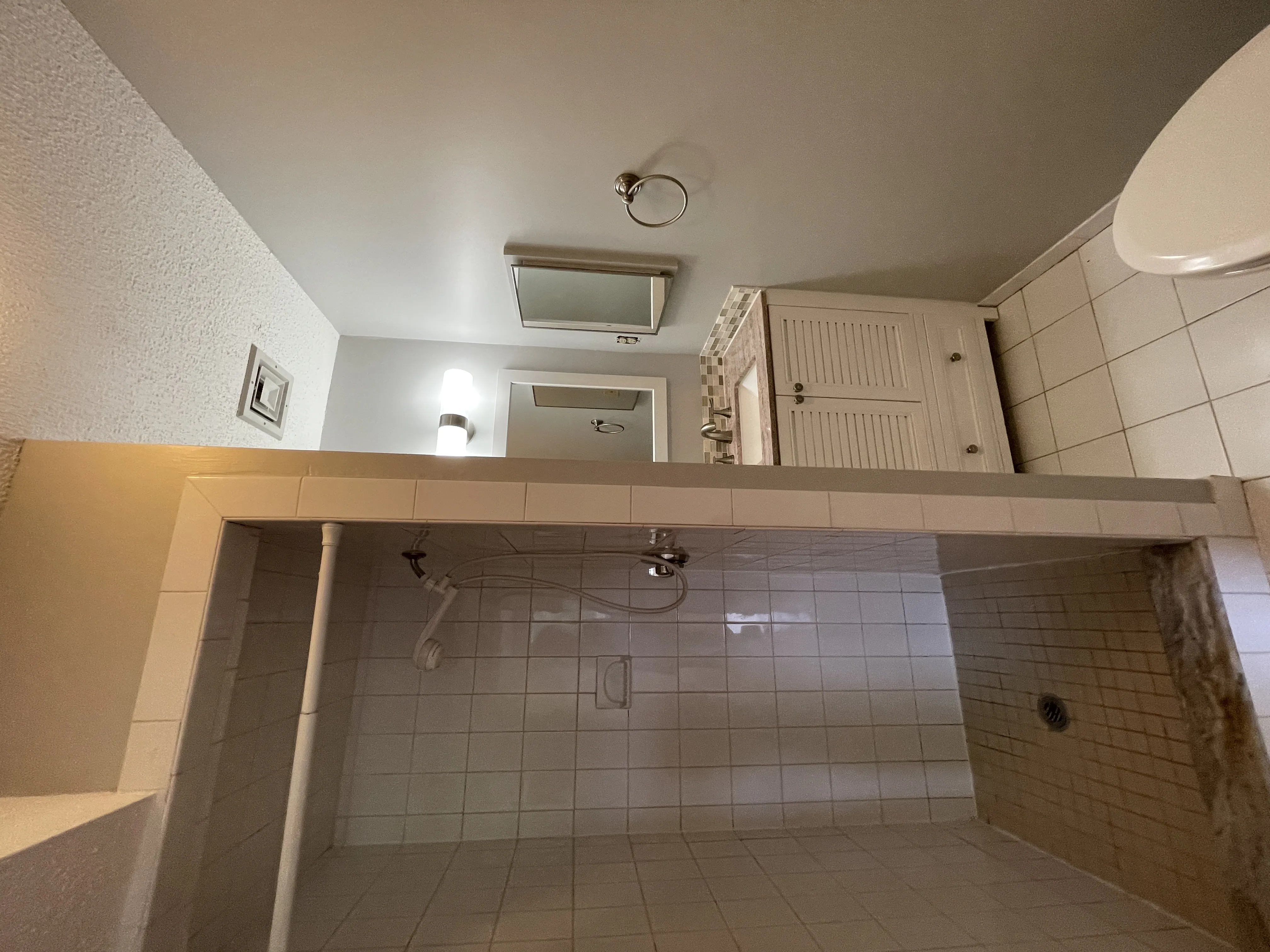 3 bed, 2 bath apartment for rent at 1850 Beacon St Unit 304F, Brookline — photo 12 of 24