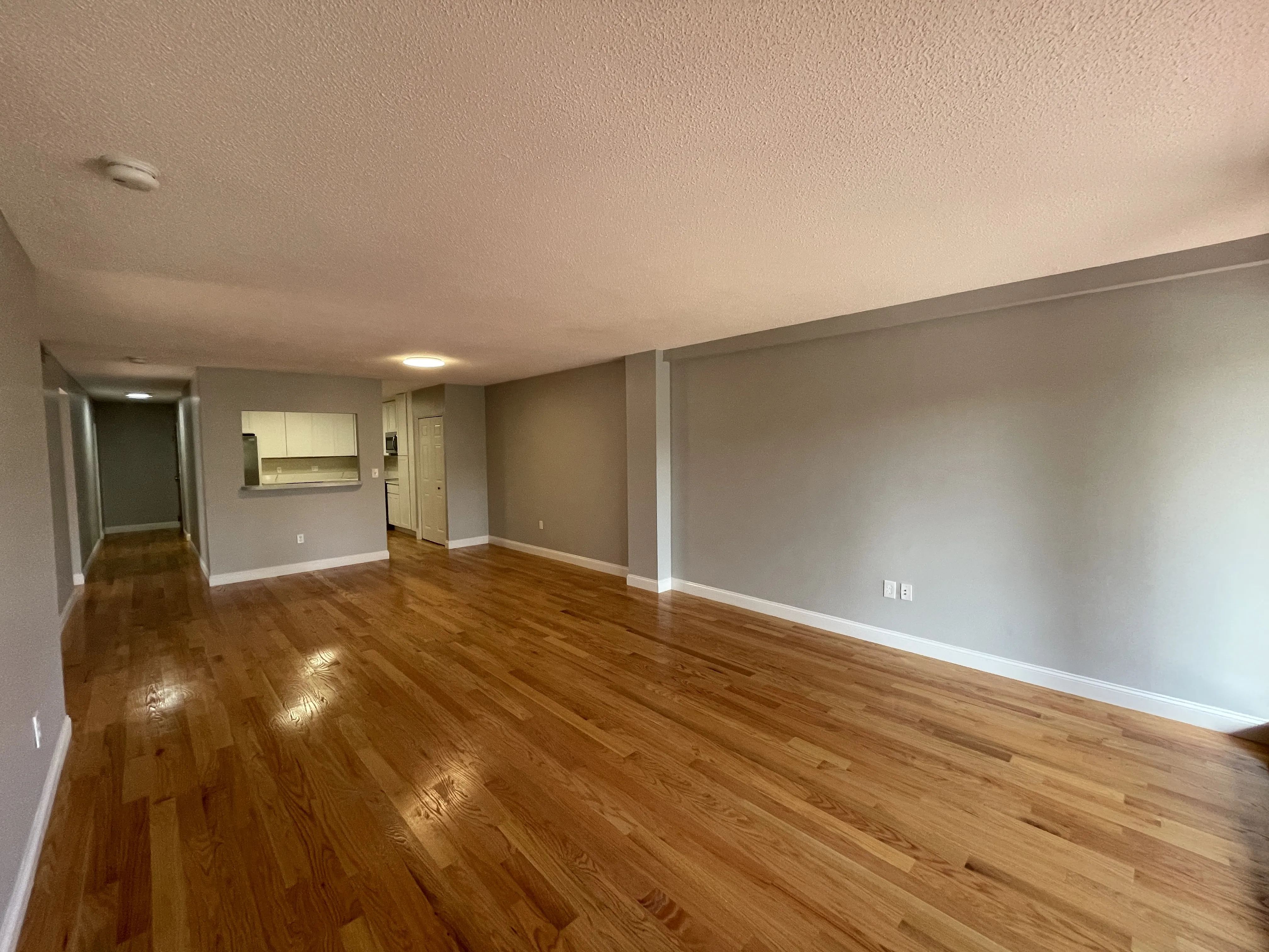 3 bed, 2 bath apartment for rent at 1850 Beacon St Unit 304F, Brookline — photo 5 of 24
