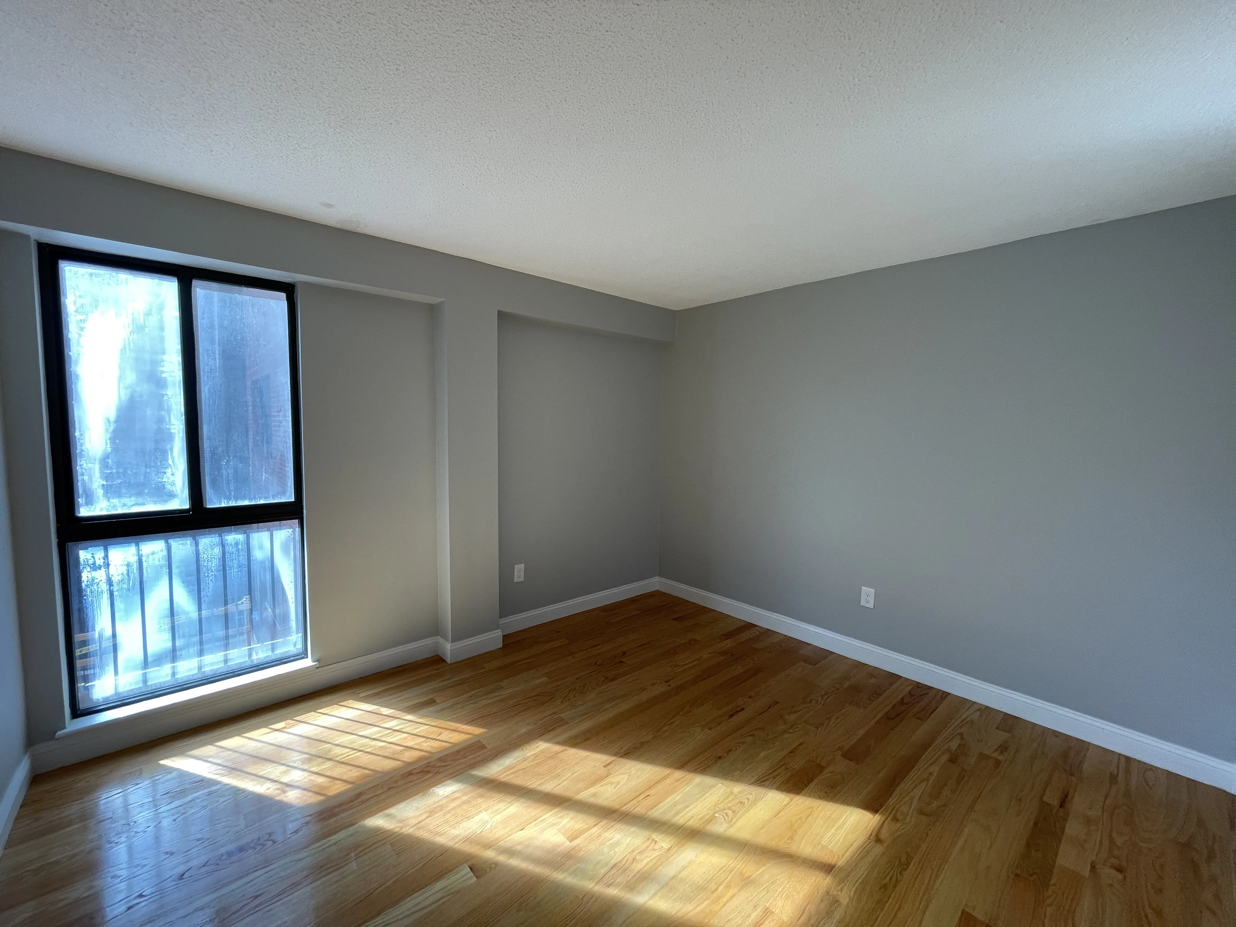 3 bed, 2 bath apartment for rent at 1850 Beacon St Unit 304F, Brookline — photo 20 of 24