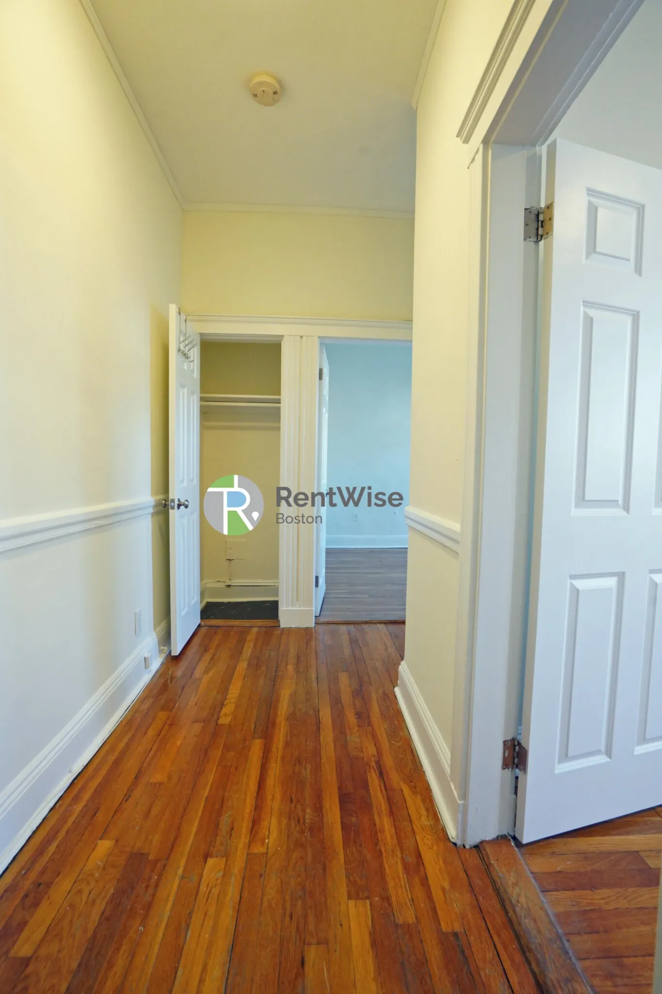 1 bed, 1 bath apartment for rent at 1850 Commonwealth Ave Unit 3, Brighton — photo 10 of 33