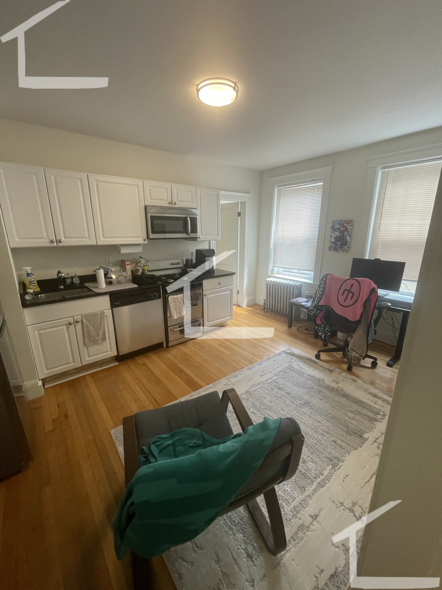 1 bed, 1 bath apartment for rent at 1850 Commonwealth Ave Unit 35, Brighton — photo 4 of 9