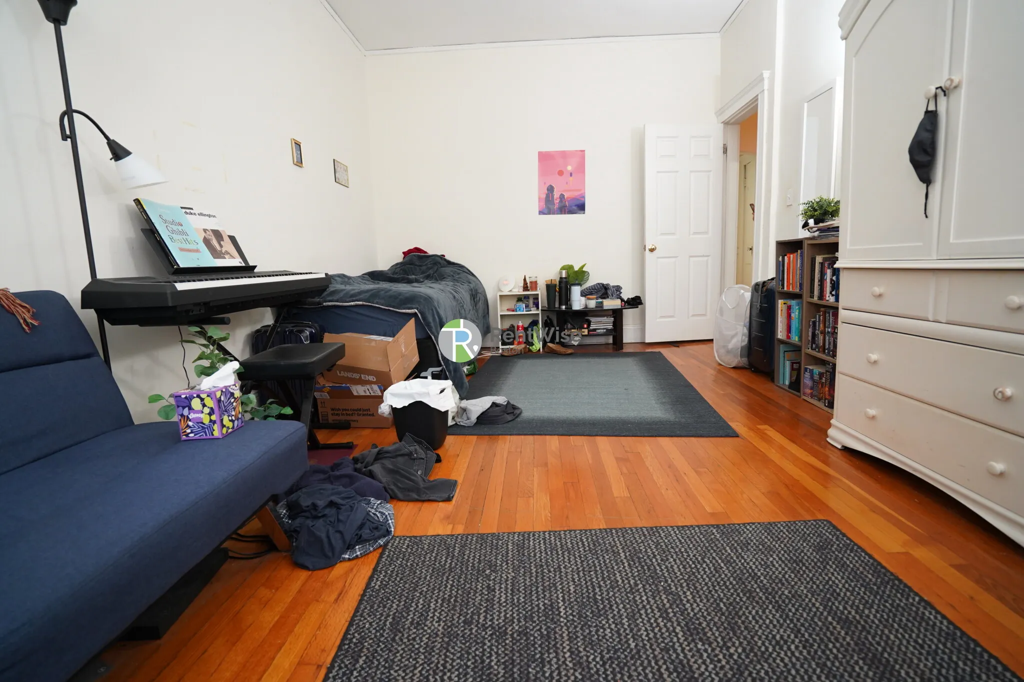 3 bed, 1 bath apartment for rent at 1850 Commonwealth Ave Unit 4, Brighton — photo 13 of 26