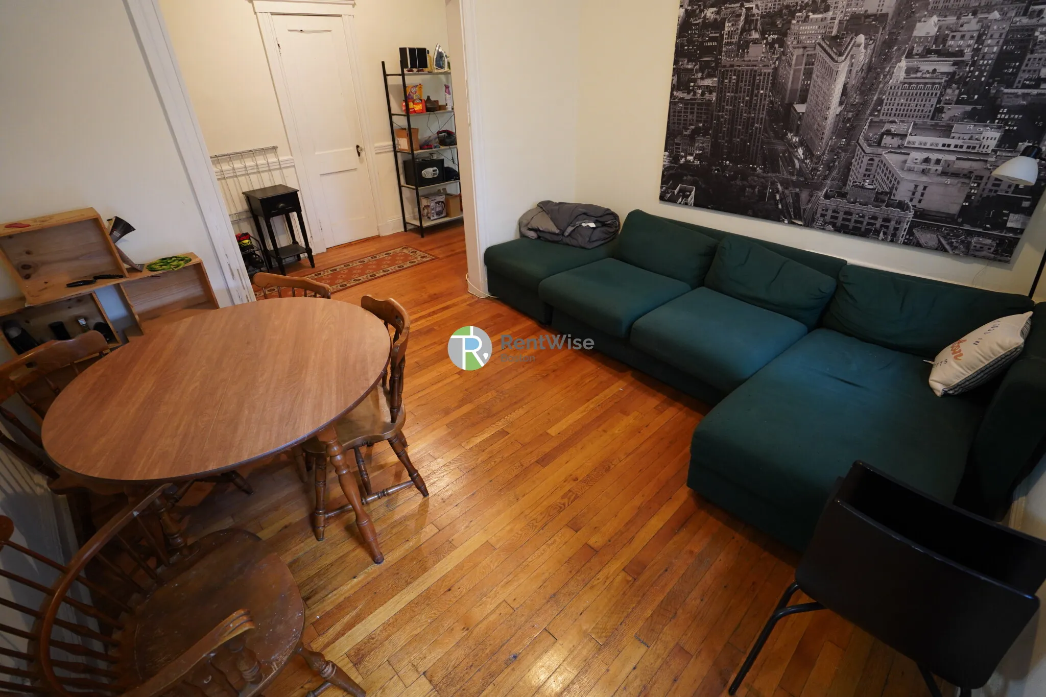 3 bed, 1 bath apartment for rent at 1850 Commonwealth Ave Unit 4, Brighton — photo 5 of 26