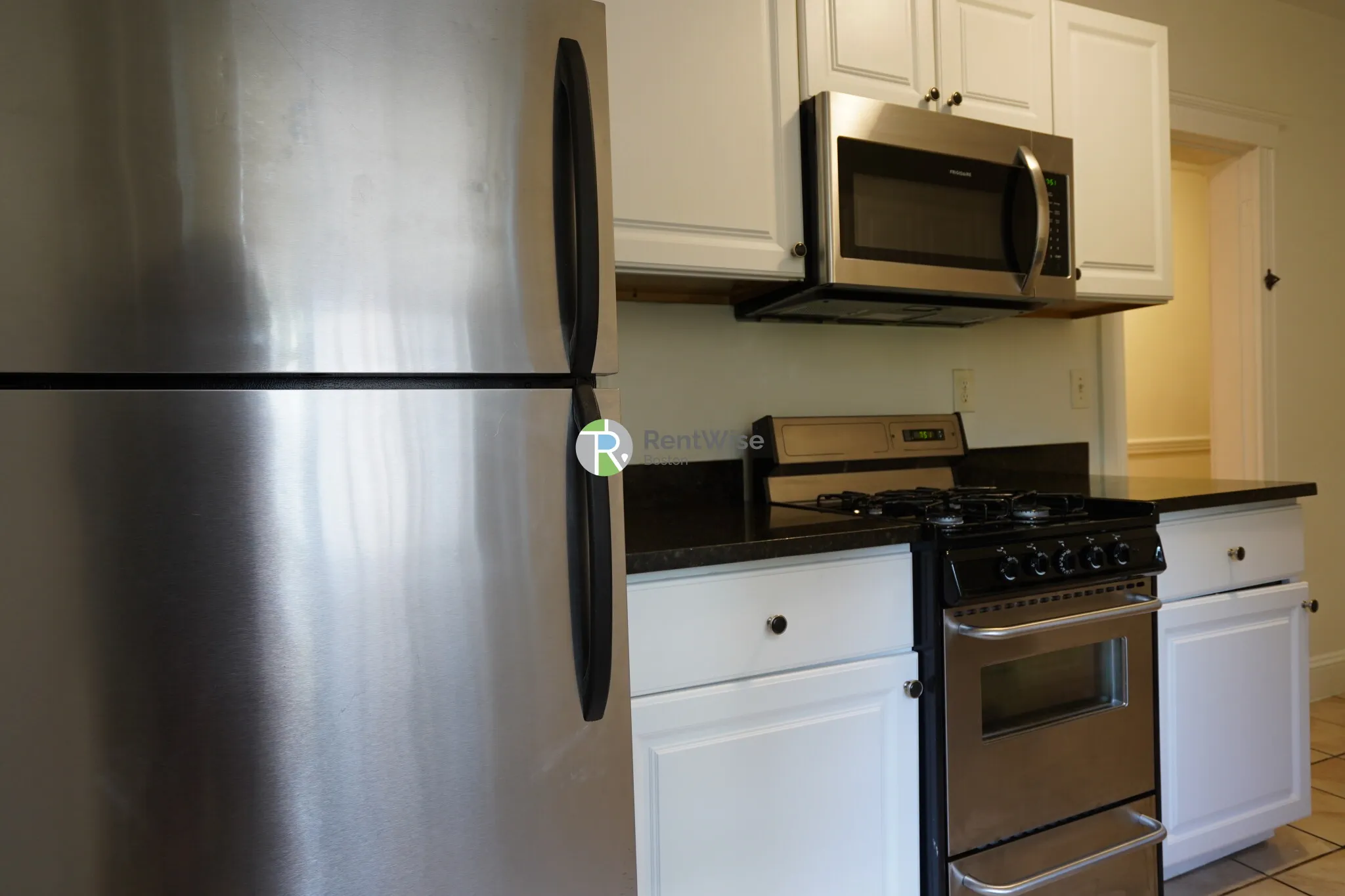 1 bed, 1 bath apartment for rent at 1850 Commonwealth Ave Unit 41, Brighton — photo 9 of 23