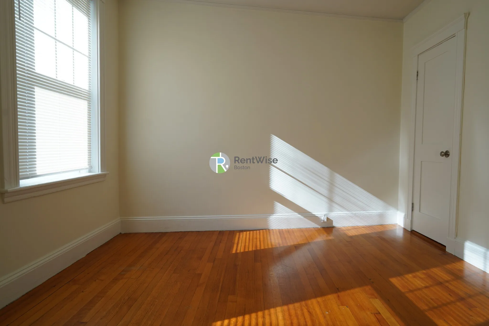 1 bed, 1 bath apartment for rent at 1850 Commonwealth Ave Unit 41, Brighton — photo 11 of 23