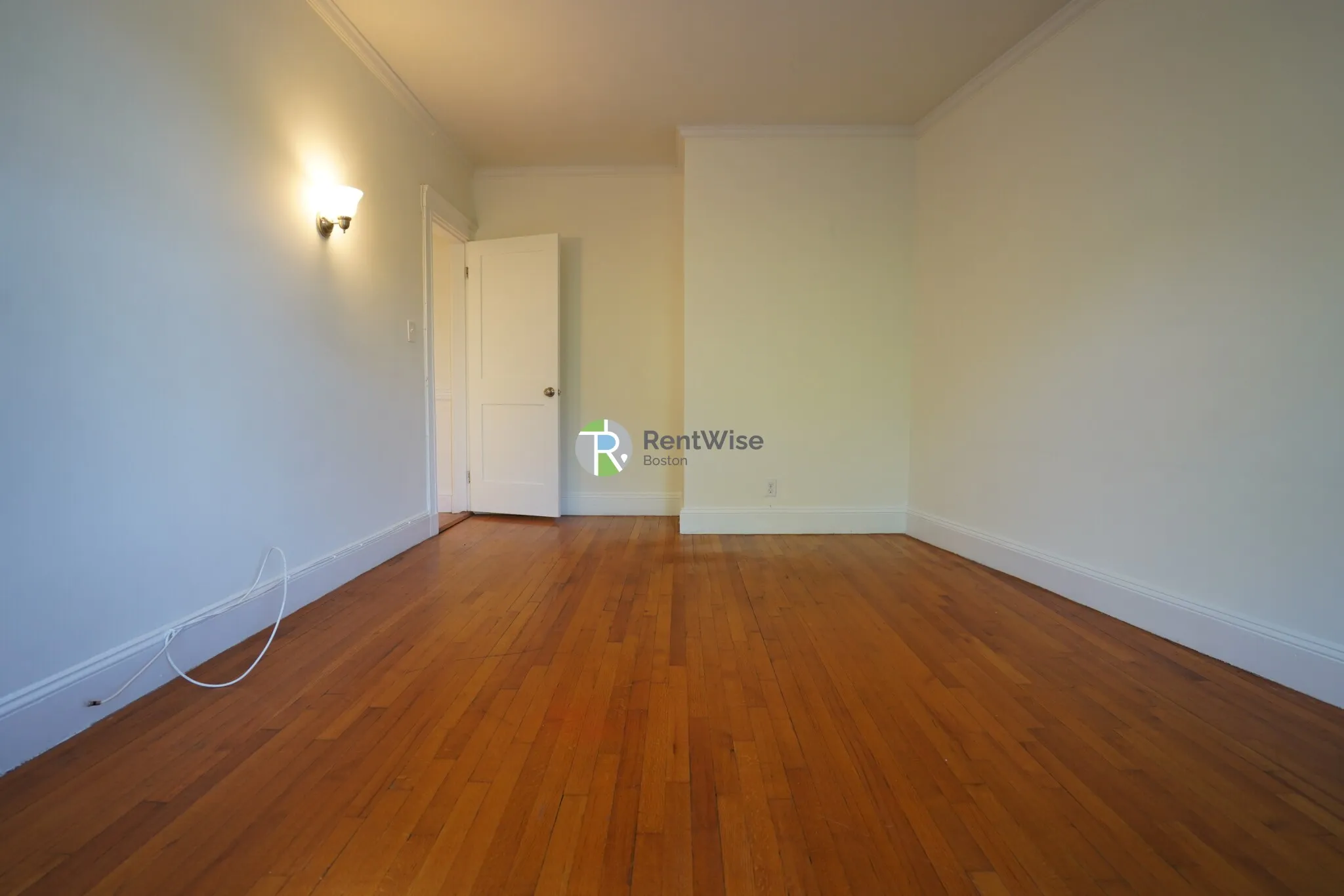 1 bed, 1 bath apartment for rent at 1850 Commonwealth Ave Unit 41, Brighton — photo 4 of 23