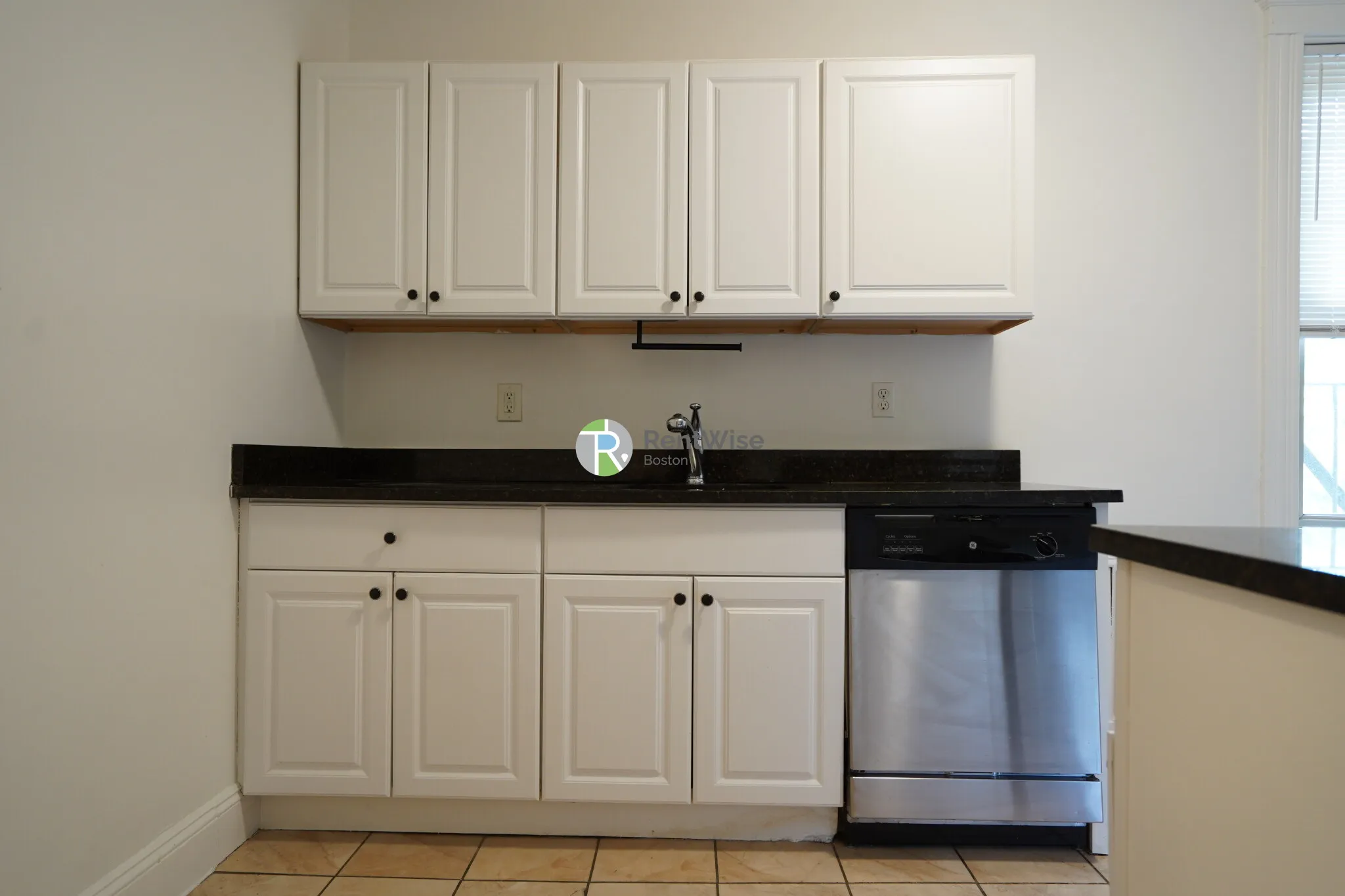 1 bed, 1 bath apartment for rent at 1850 Commonwealth Ave Unit 41, Brighton — photo 6 of 23