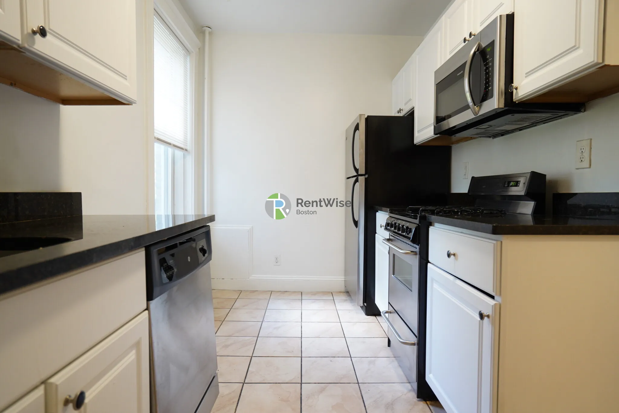 1 bed, 1 bath apartment for rent at 1850 Commonwealth Ave Unit 41, Brighton — photo 7 of 23