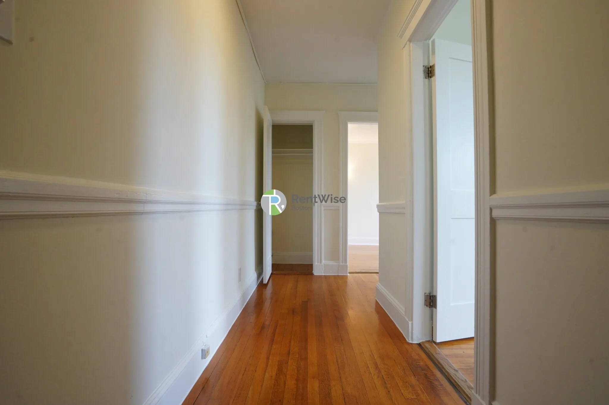 1 bed, 1 bath apartment for rent at 1850 Commonwealth Ave Unit 52, Brighton — photo 2 of 21