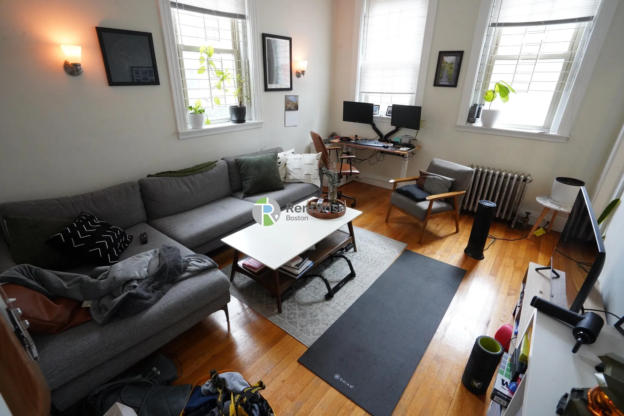 1 bed, 1 bath apartment for rent at 1850 Commonwealth Ave Unit 7, Brighton — photo 4 of 16