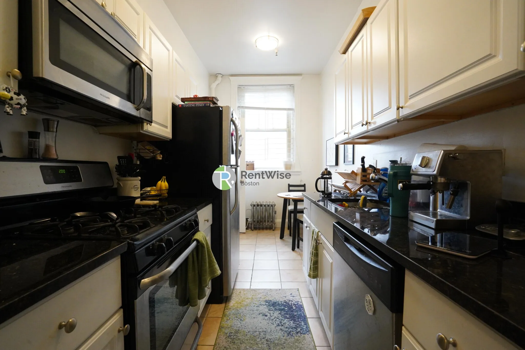 1 bed, 1 bath apartment for rent at 1850 Commonwealth Ave Unit 7, Brighton — photo 11 of 16