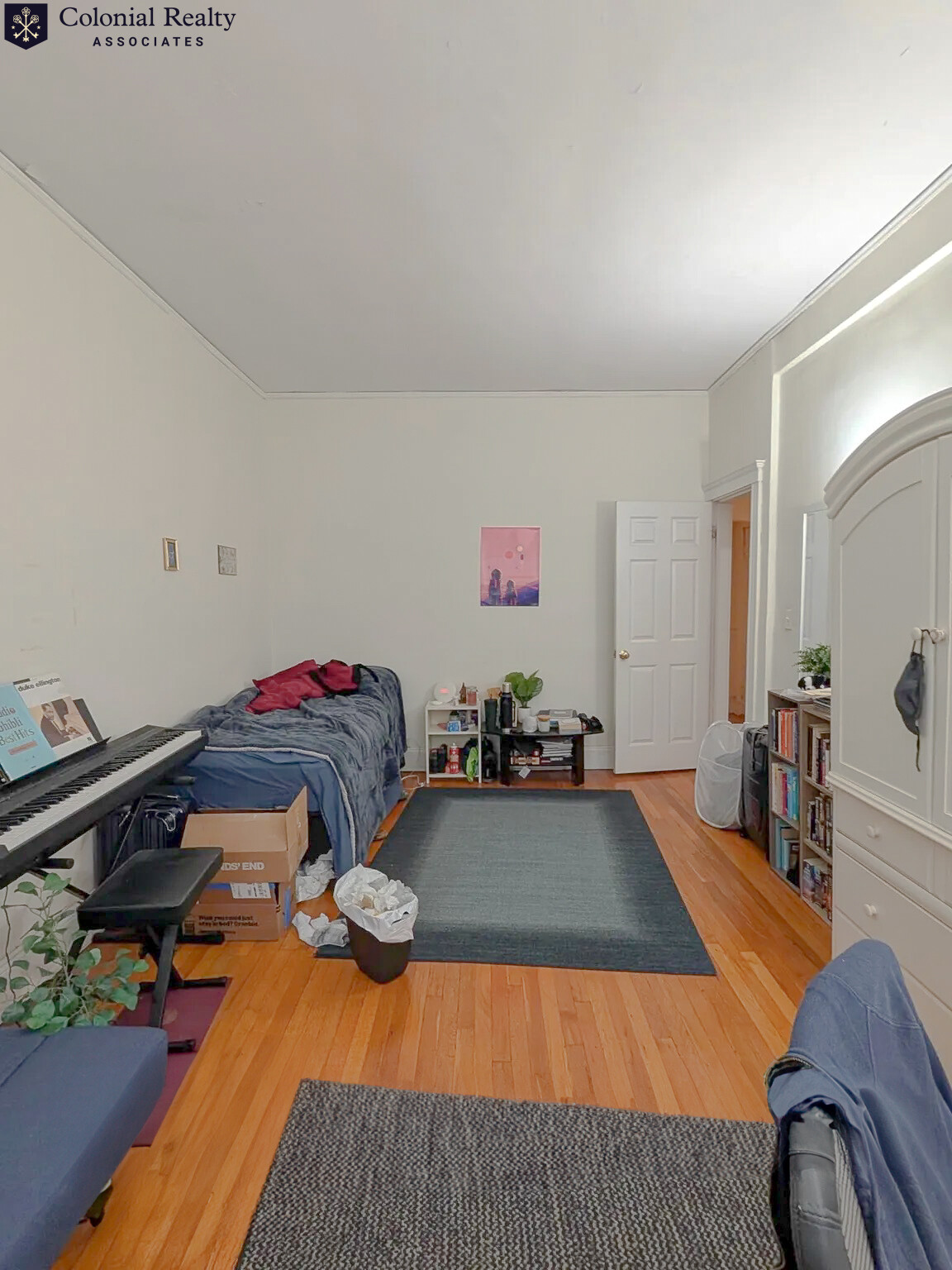 3 bed, 1 bath apartment for rent at 1854 Commonwealth Ave Unit 4, Brighton — photo 4 of 15
