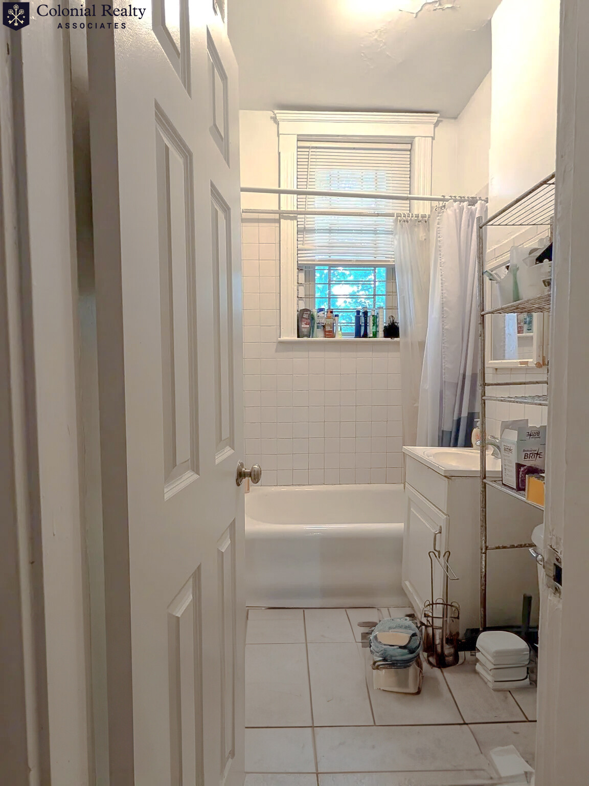 3 bed, 1 bath apartment for rent at 1854 Commonwealth Ave Unit 4, Brighton — photo 7 of 15
