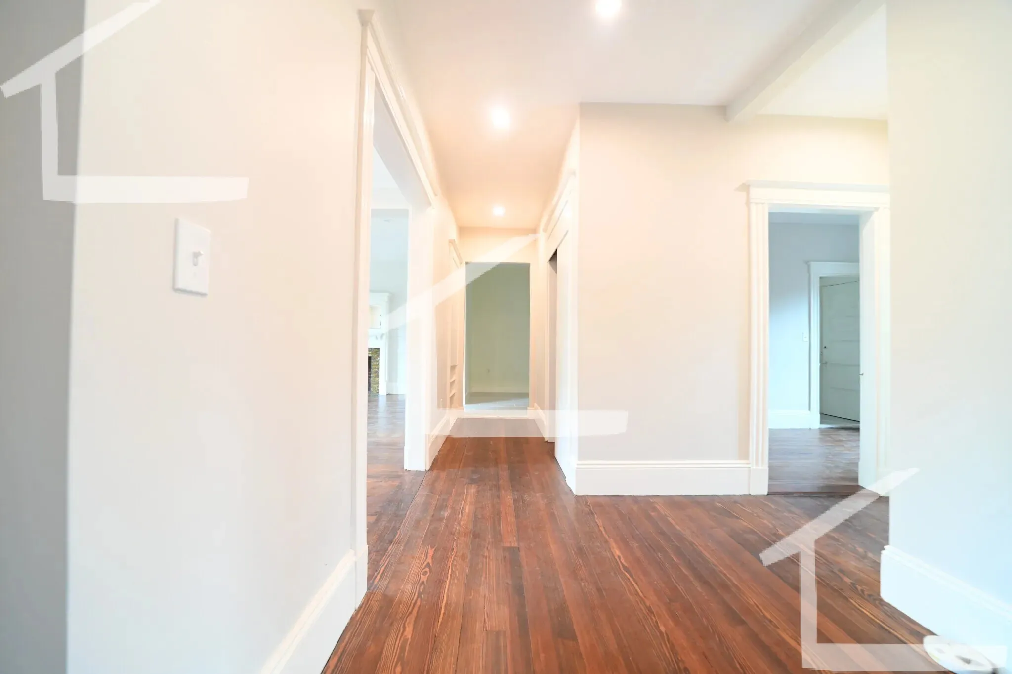 3 bed, 1 bath apartment for rent at 1855 Beacon St Unit 2EF, Aspinwall Hill — photo 2 of 30