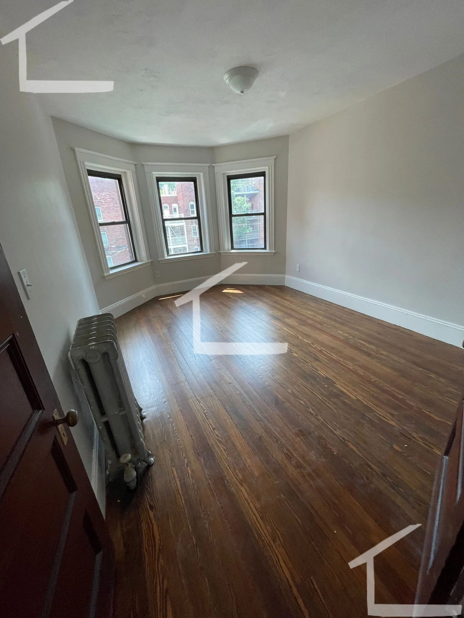 3 bed, 1 bath apartment for rent at 1855 Beacon St Unit 2EF, Aspinwall Hill — photo 22 of 30