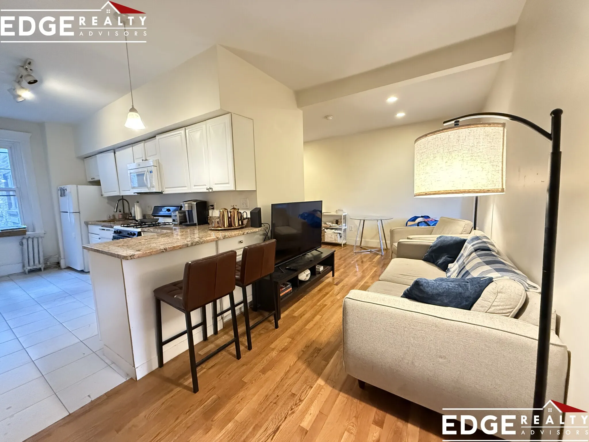 2 bed, 1 bath apartment for rent at 1855 Commonwealth Ave Unit 7, Brighton